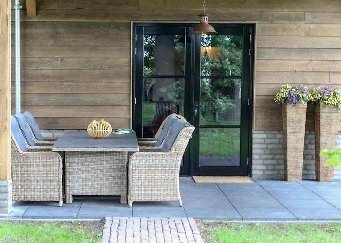 Semesterbostad De Wijnlodge